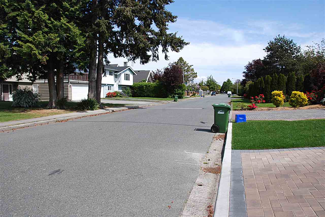 4671 Wintergreen Avenue, Richmond, BC 2