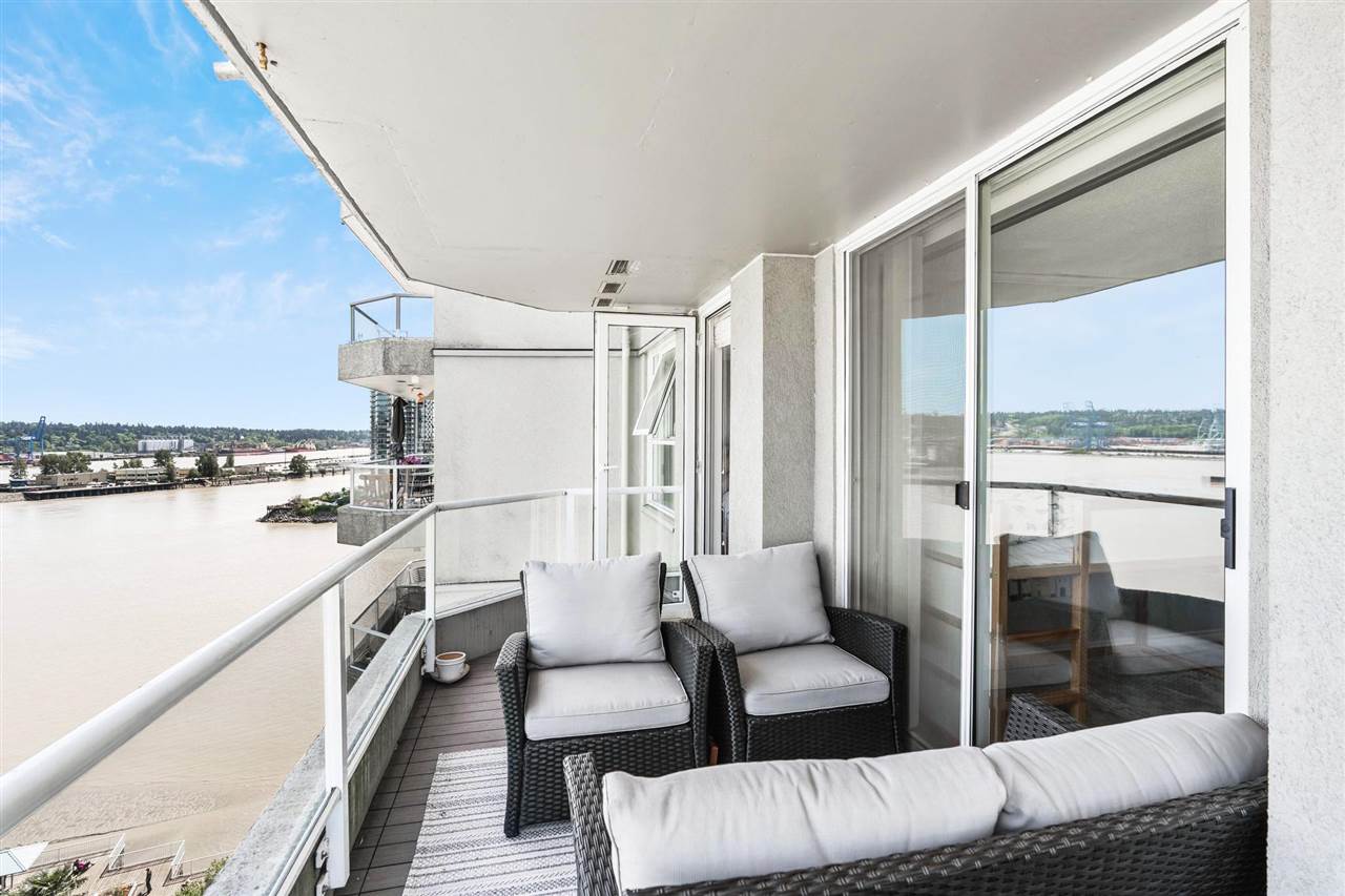 1202 1250 QUAYSIDE DRIVE 12
