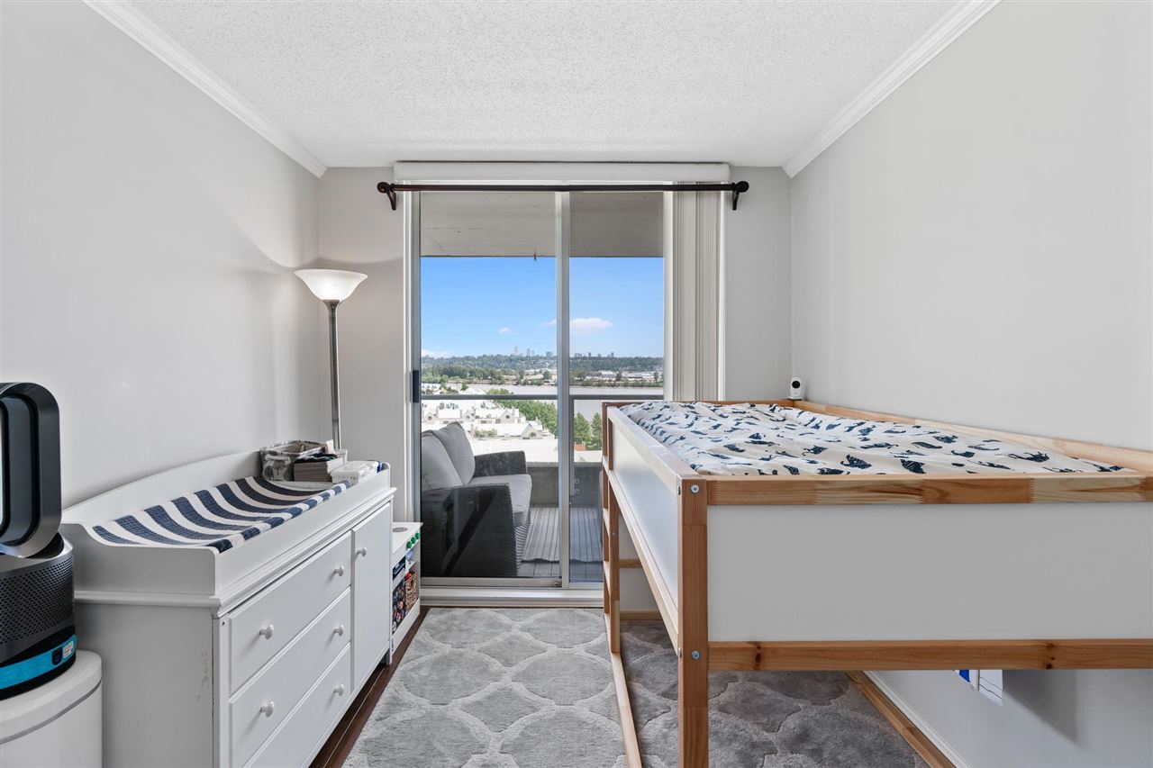 1202 1250 QUAYSIDE DRIVE 16