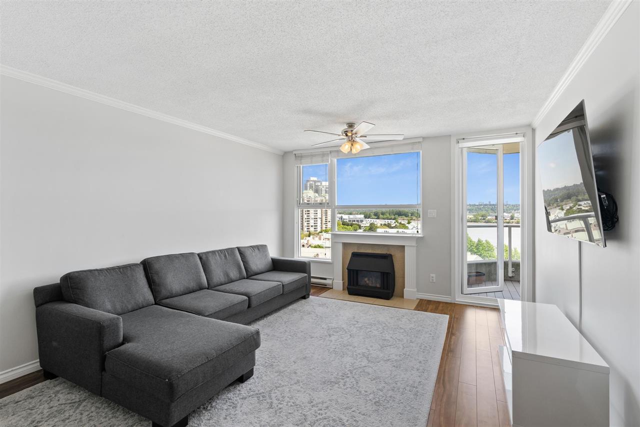 1202 1250 QUAYSIDE DRIVE 7