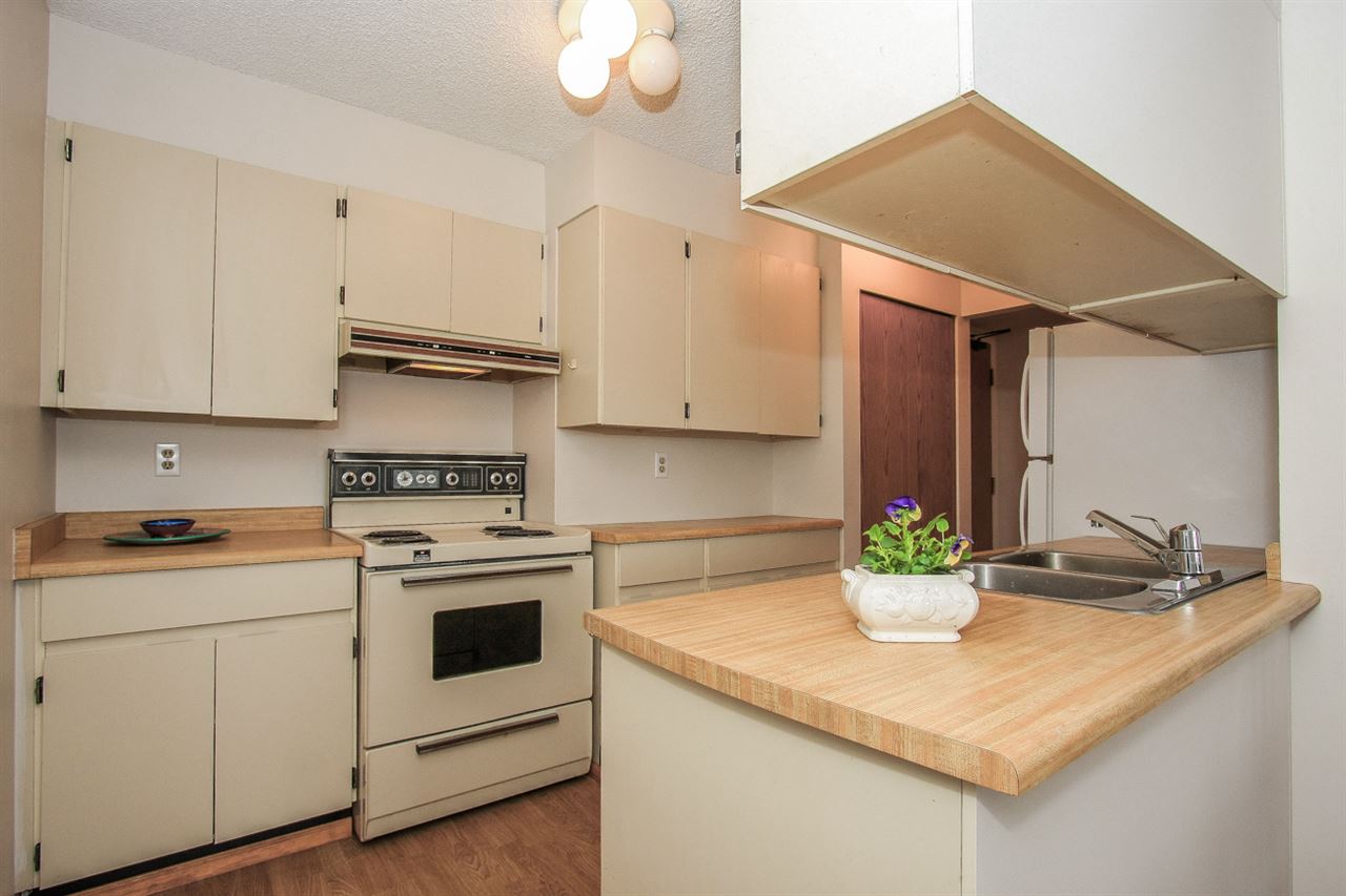 905 9521 CARDSTON COURT Burnaby 20