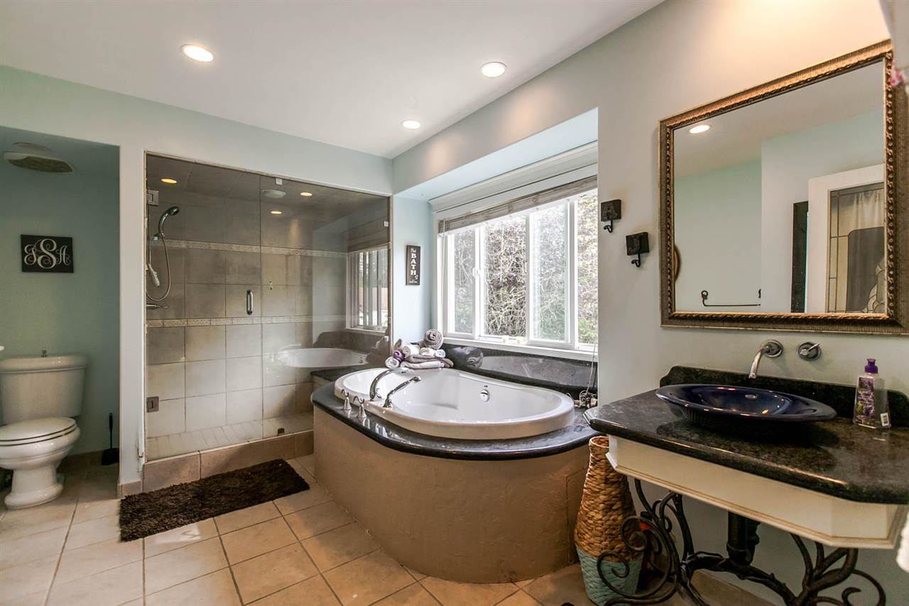 7356 202a Street, Langley, BC 4