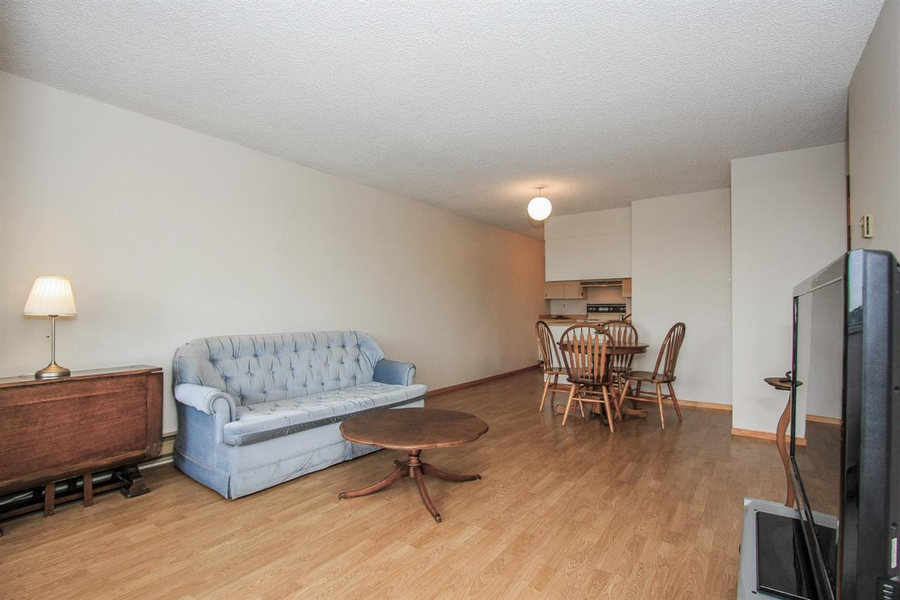 905 9521 CARDSTON COURT Burnaby 18