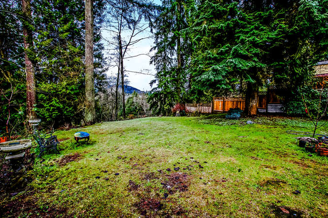 990 Kinsac Street, Coquitlam 19