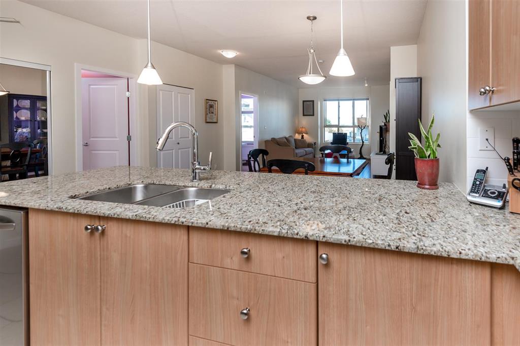 208-285 Ross Driver, New Westminster, BC 4