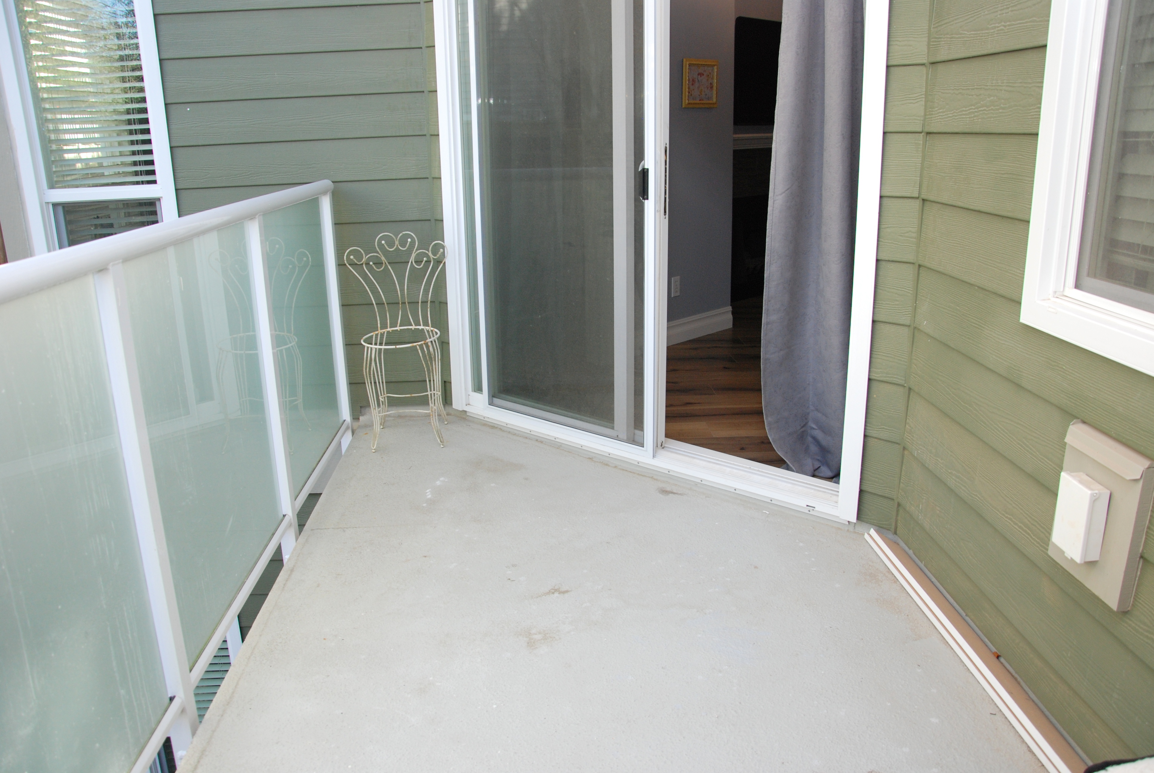 209-518 Thirteenth Street, New Westminster 14