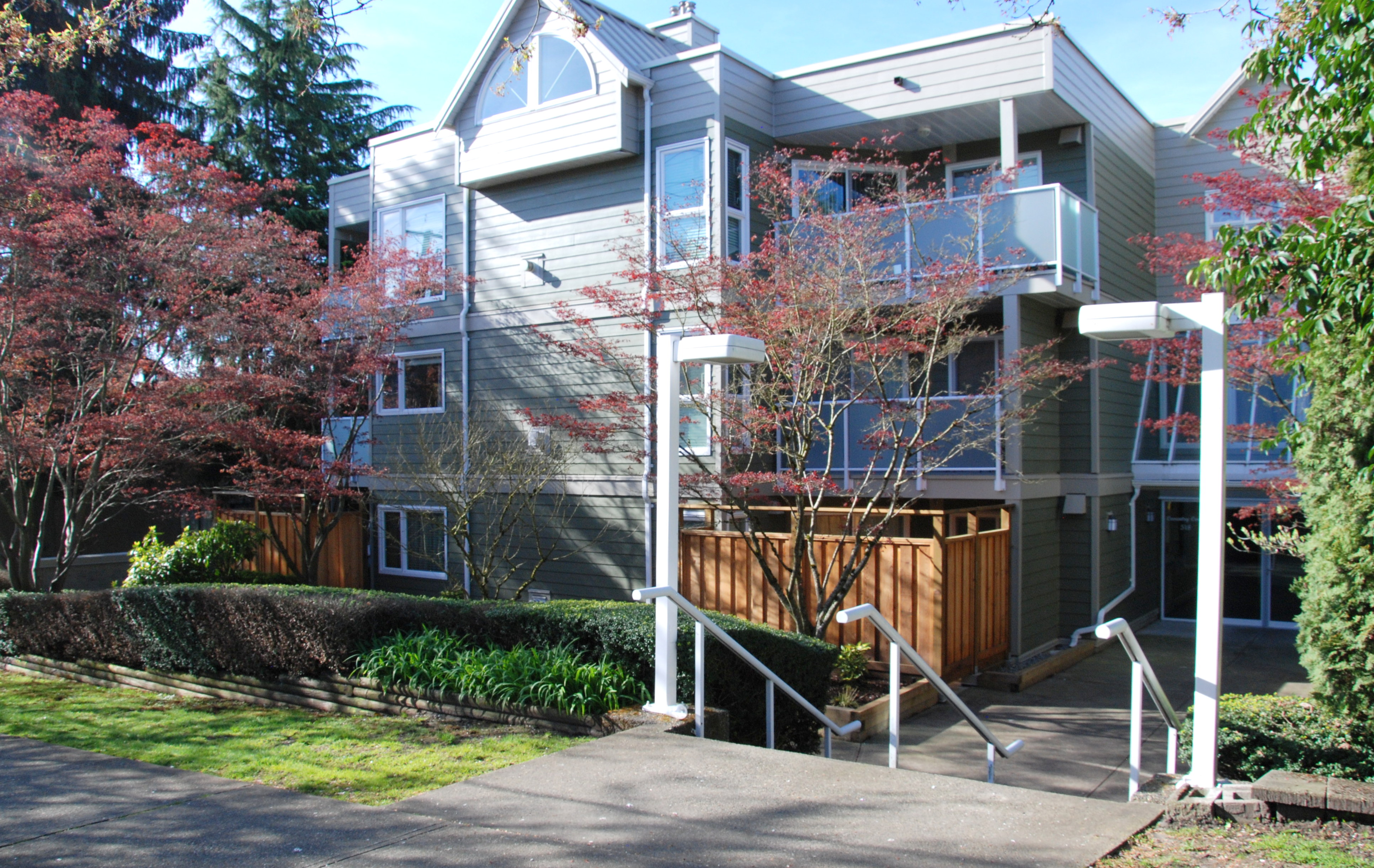 209-518 Thirteenth Street, New Westminster 15