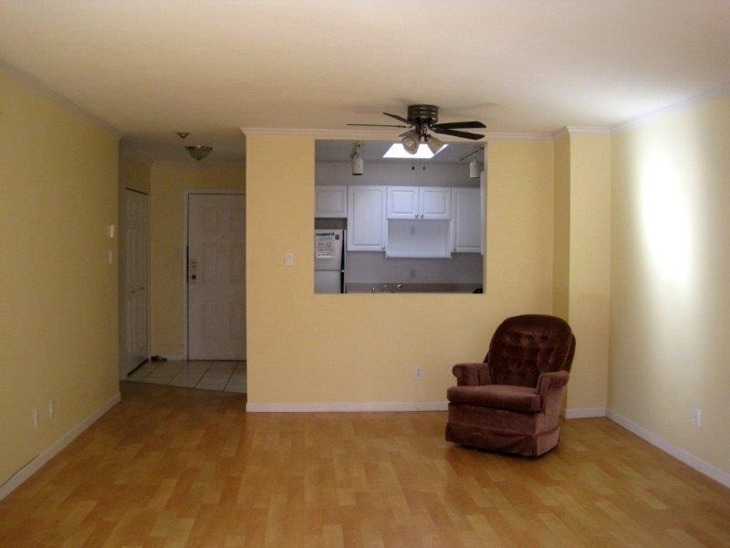 311-9763 140th Street, Surrey 2