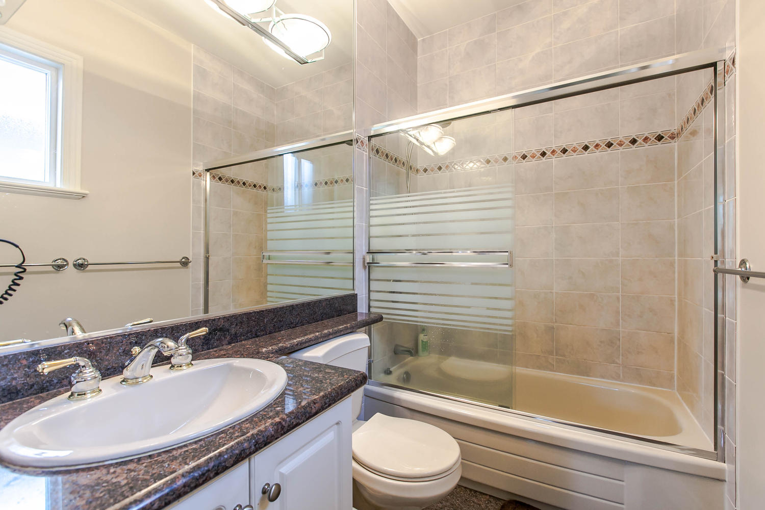 3367 Garden Drive, Vancouver, BC 11