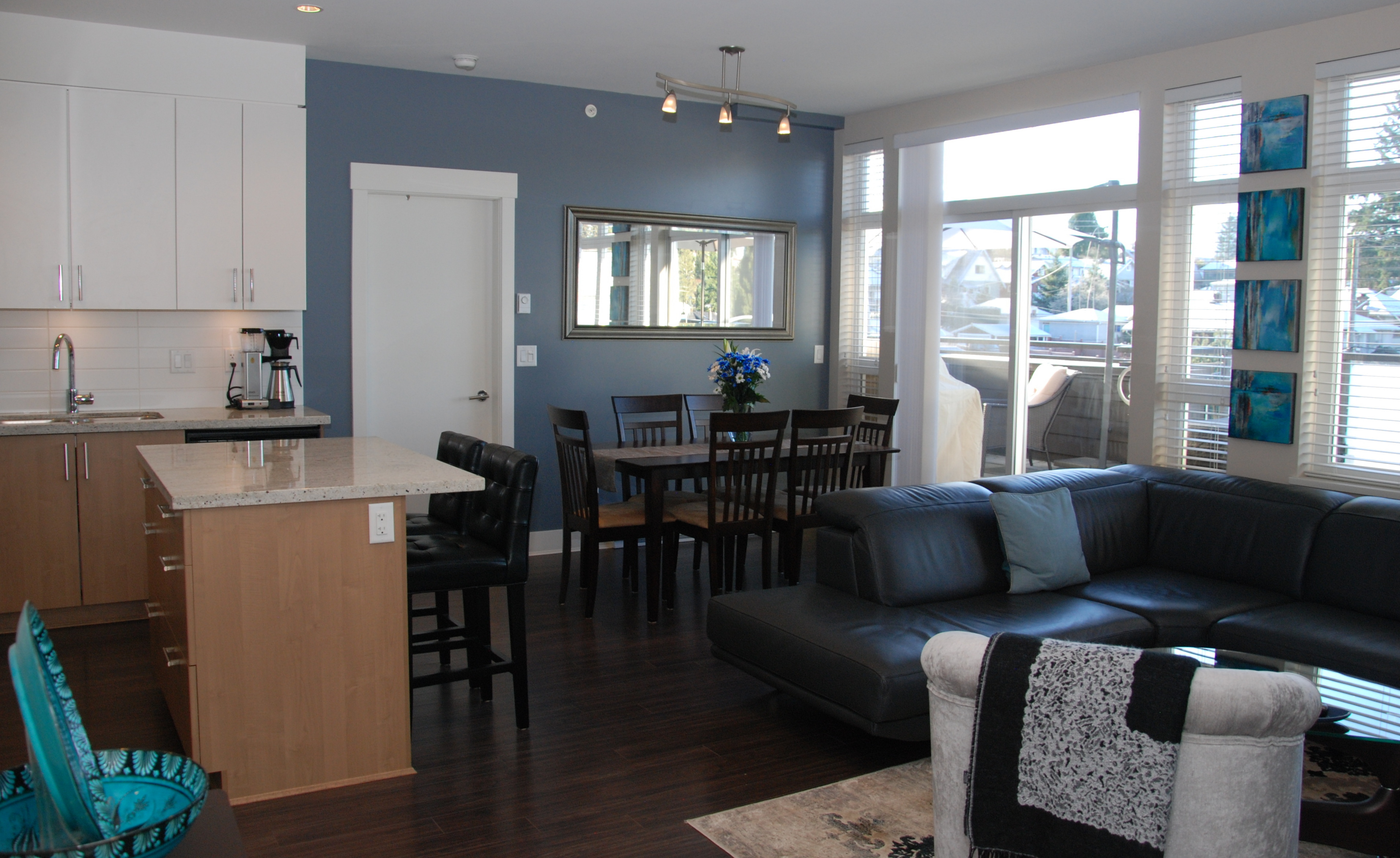 417-85 Eighth Avenue, New Westminster 2