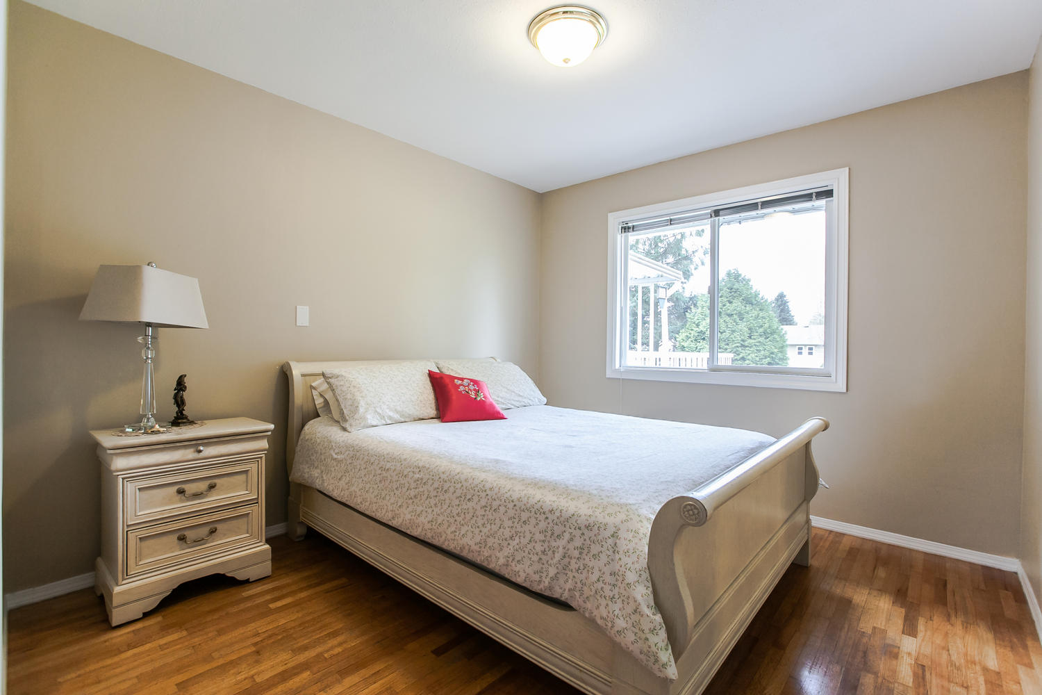 7909 117 St, North Delta 13