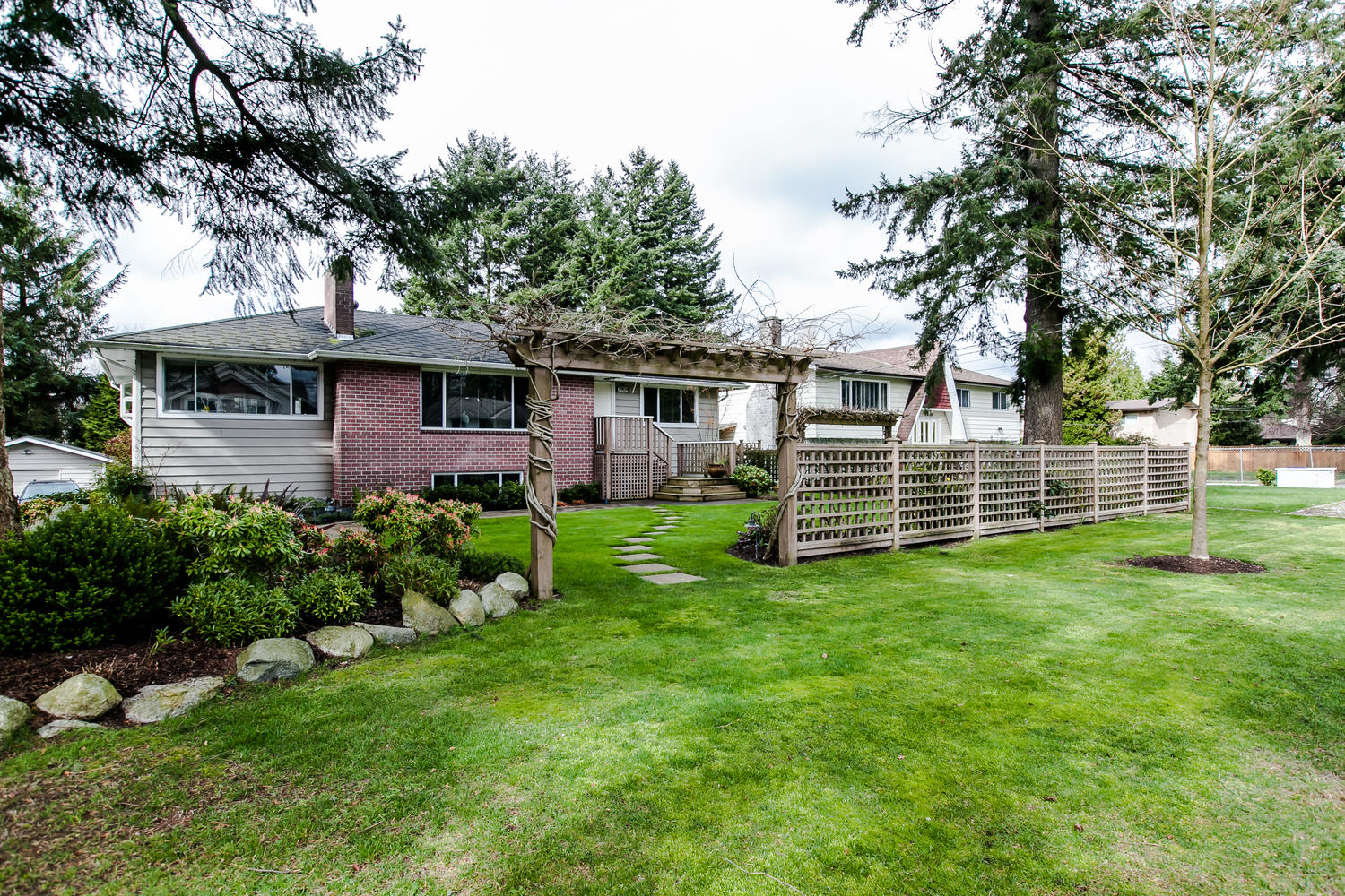 7909 117 St, North Delta 20