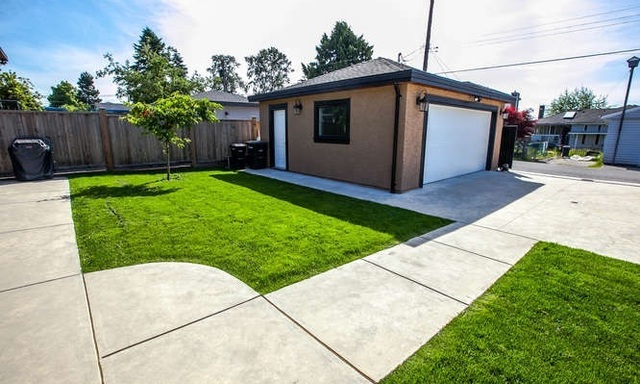 8462 12th Avenue, Burnaby, BC 19