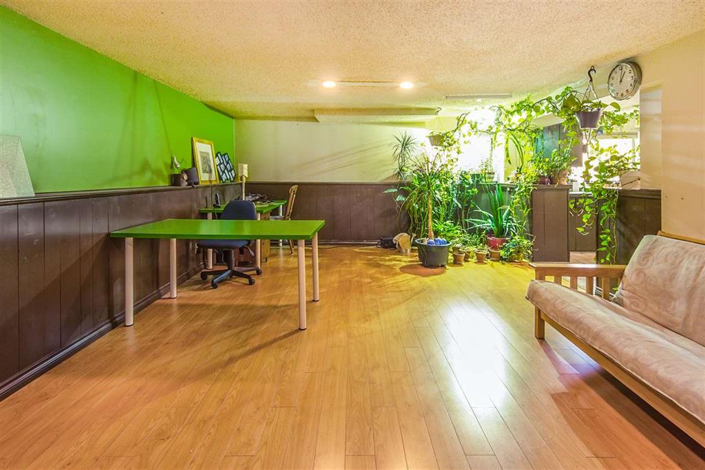 7960 12th Avenue, Burnaby 14