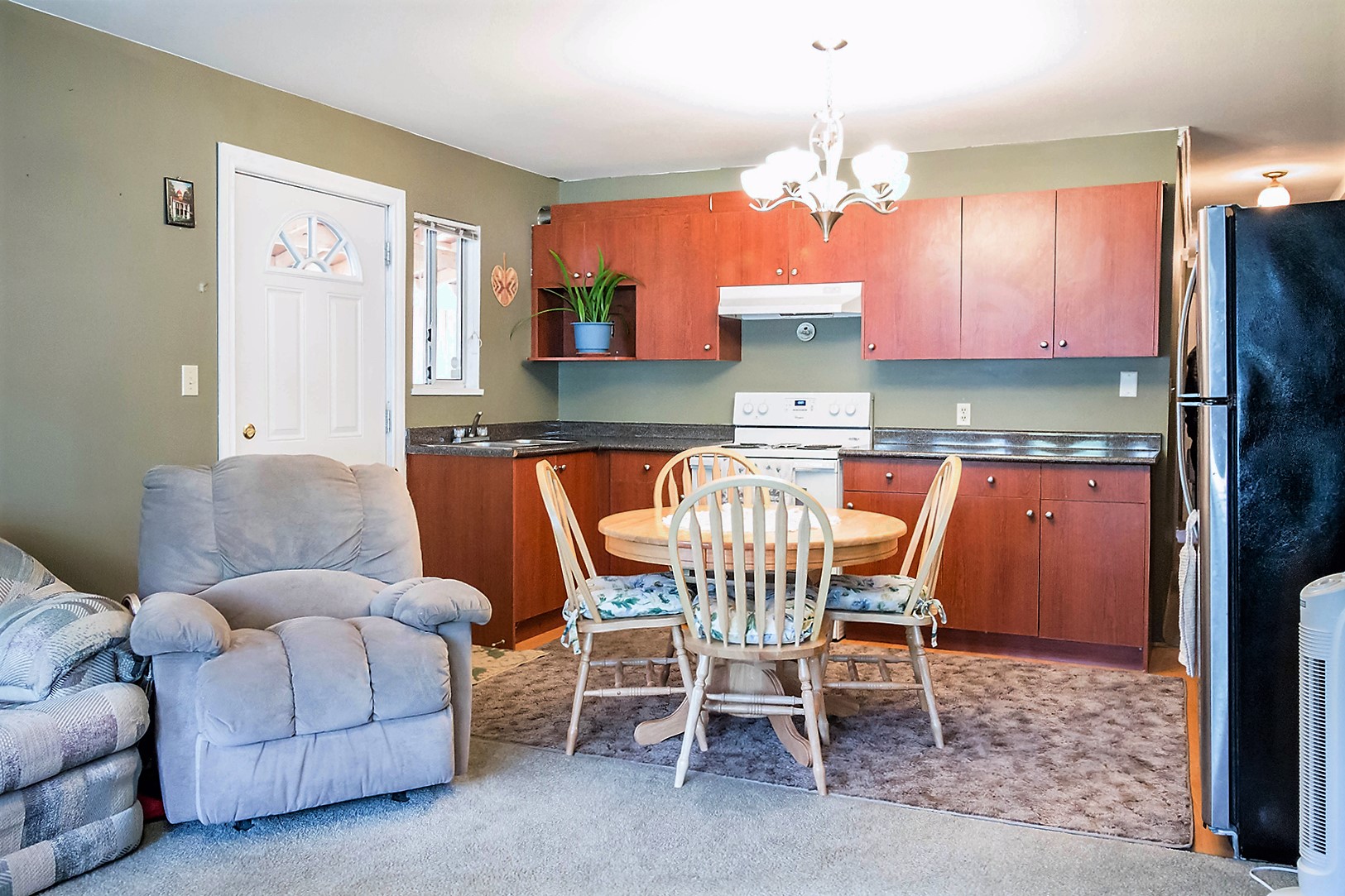 8046 11th Avenue, Burnaby, BC 7