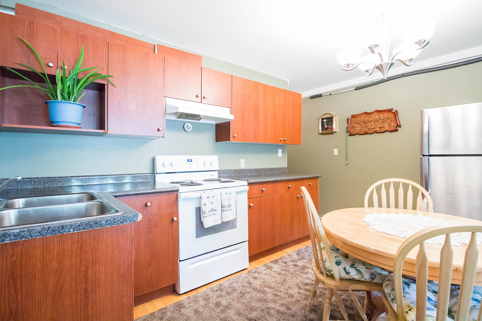 8046 11th Avenue, Burnaby, BC 9