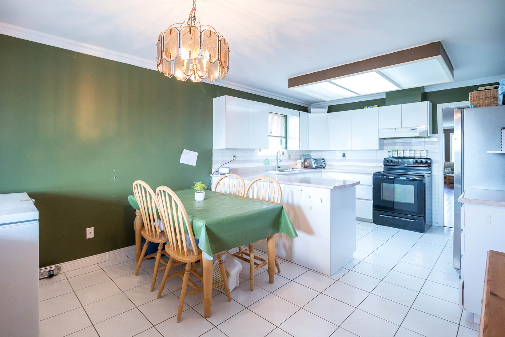 8046 11th Avenue, Burnaby, BC 11