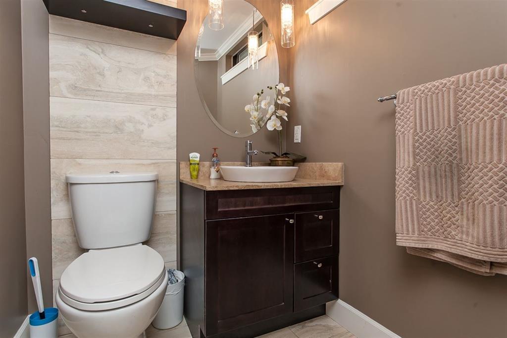 11939 234 Street, Maple Ridge 11