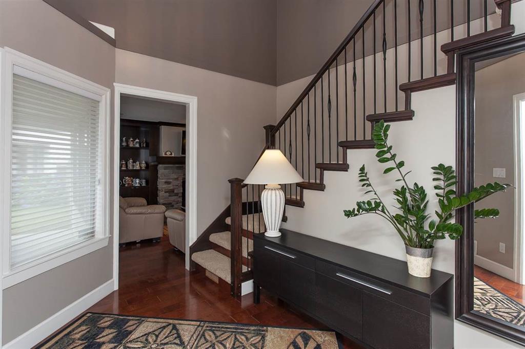 11939 234 Street, Maple Ridge 12