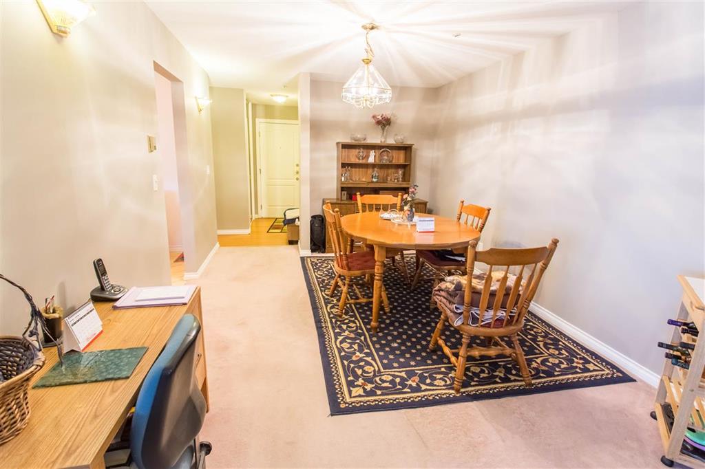 305-5776 200 Street ,Langley 10