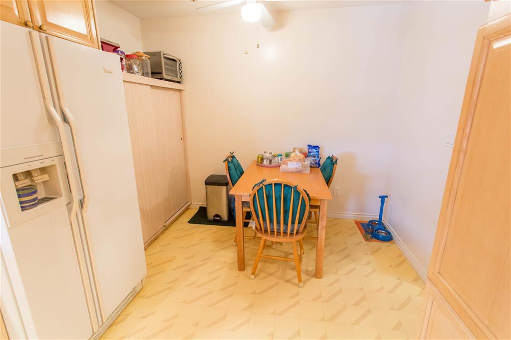 305-5776 200 Street ,Langley 15