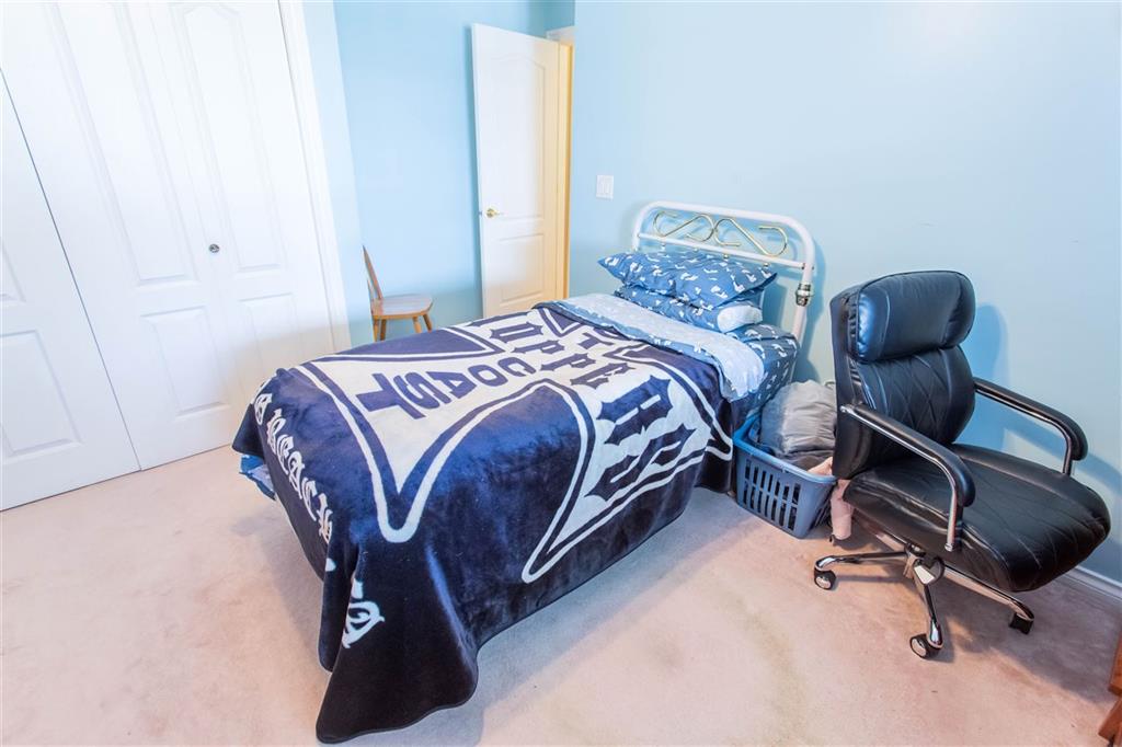 305-5776 200 Street ,Langley 19