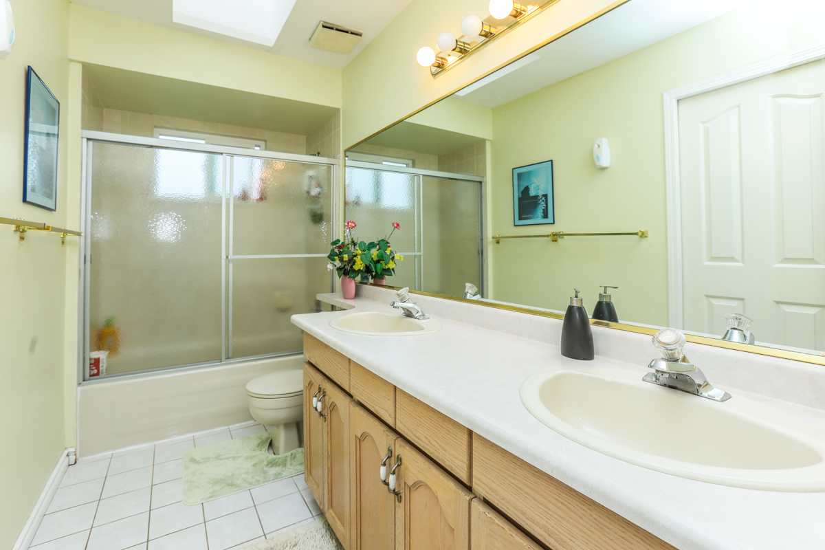 7680 16th Avenue, Burnaby, BC 10