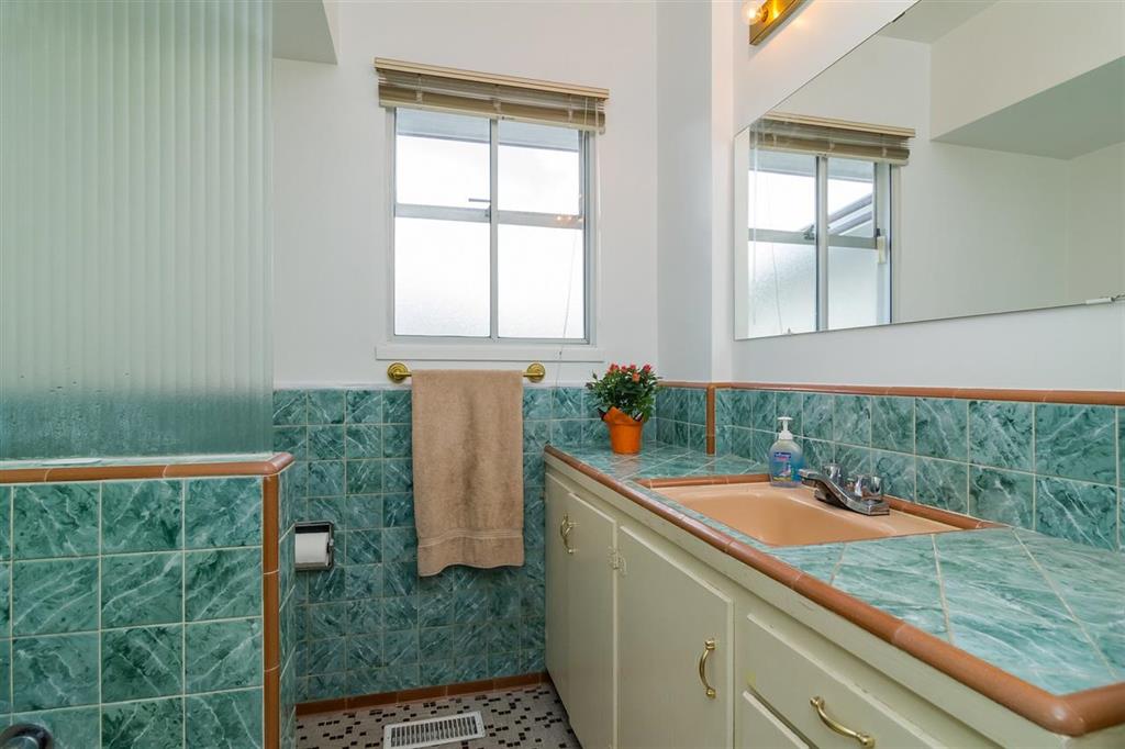 121 Rickman Place, New Westminster BC 11
