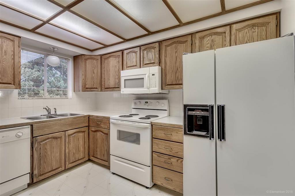 1406 Como Lake Avenue, Coquitlam BC 7