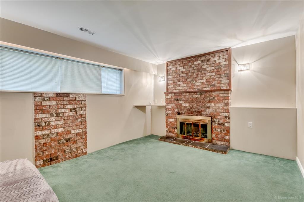 1406 Como Lake Avenue, Coquitlam BC 12