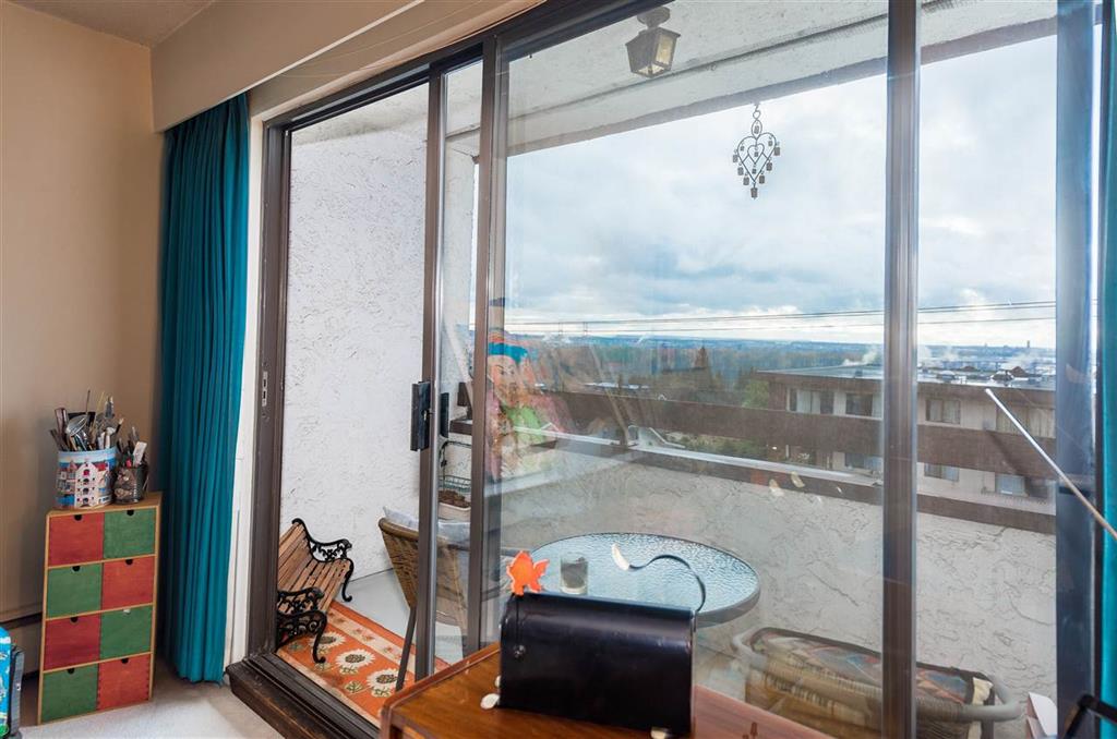 303-515 Eleventh Street, New Westminster 6
