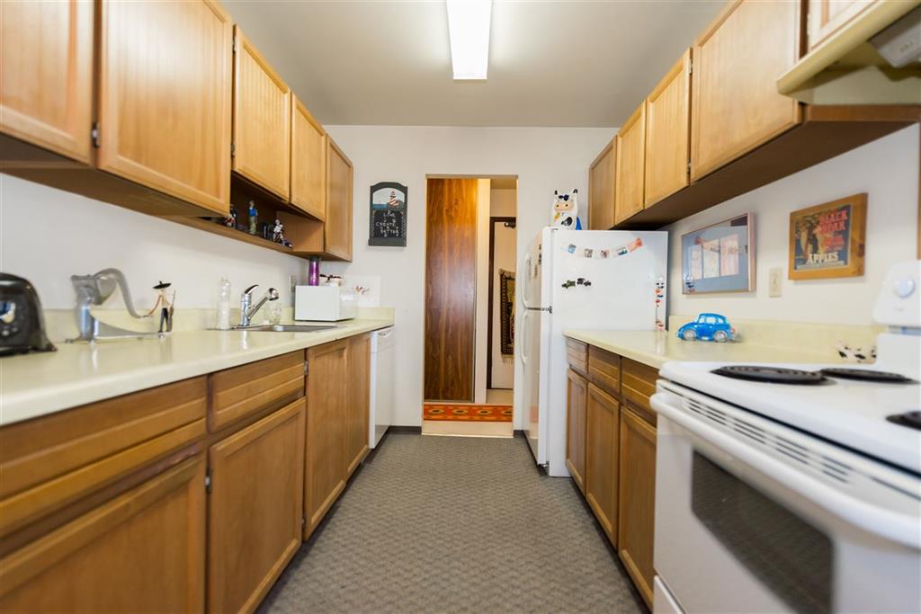 303-515 Eleventh Street, New Westminster 11