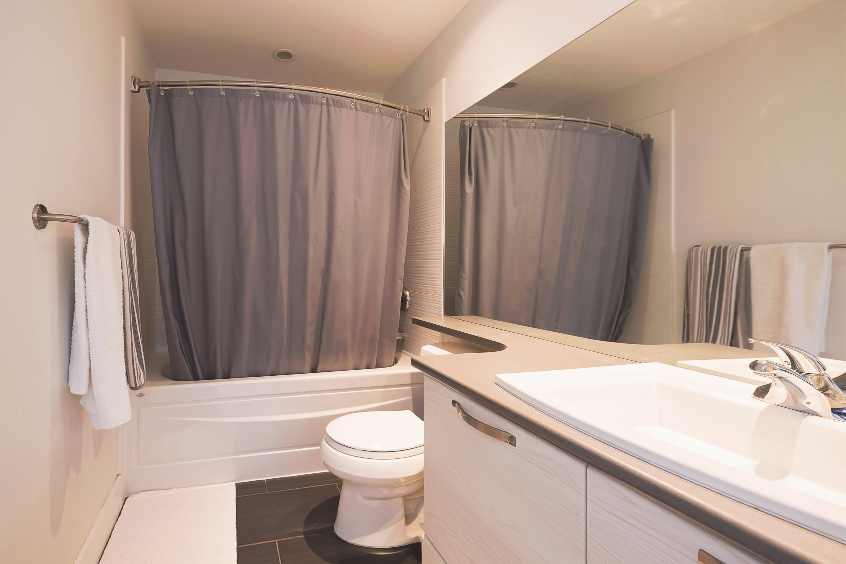 305-7428 Byrnepark Walk, Burnaby BC 9