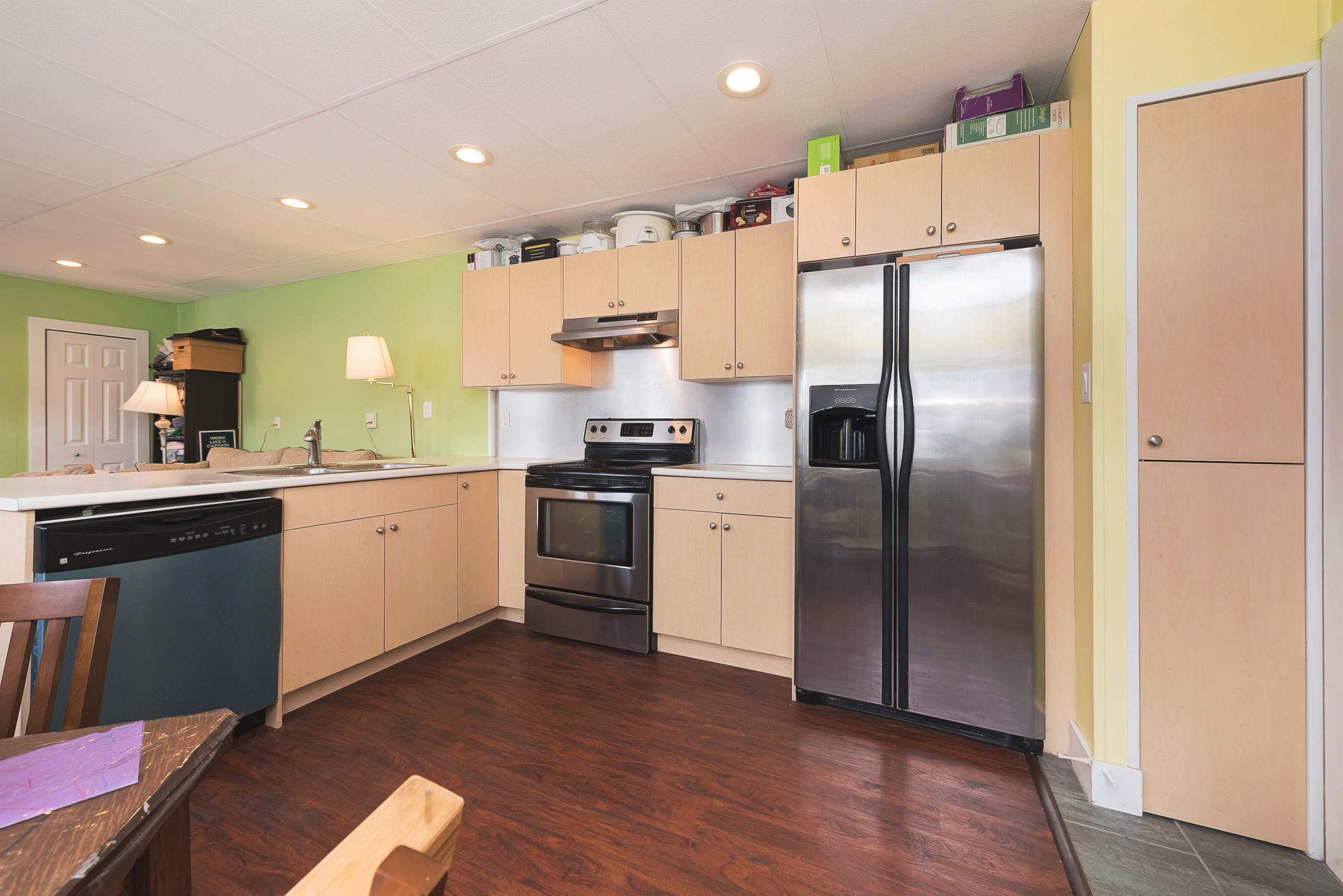 DFH #35 - 415 W. Esplanade, North Vancouver 6