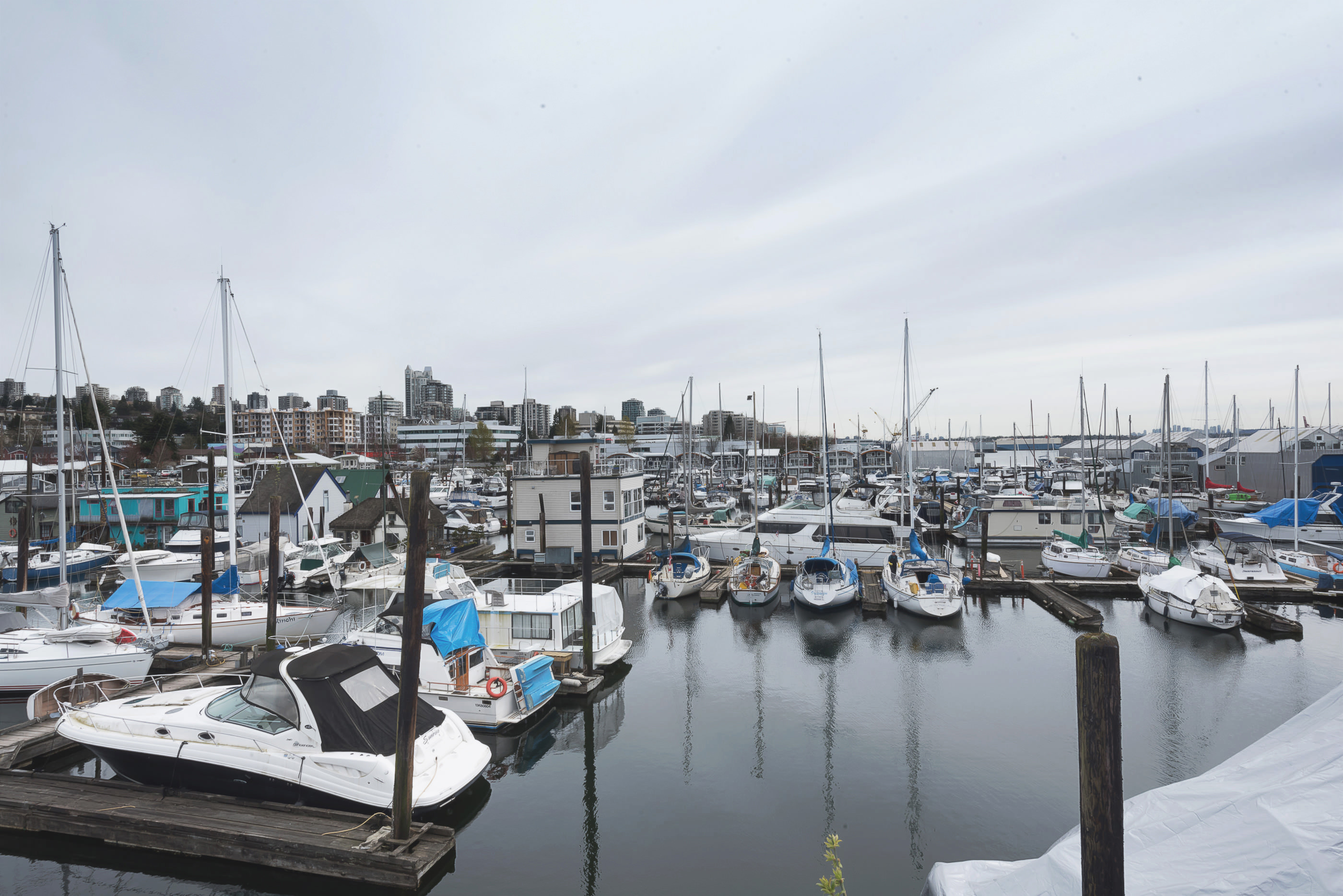 DFH #35 - 415 W. Esplanade, North Vancouver 20