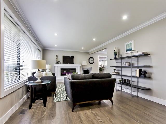 661 Edgar Ave, Coquitlam, BC 16