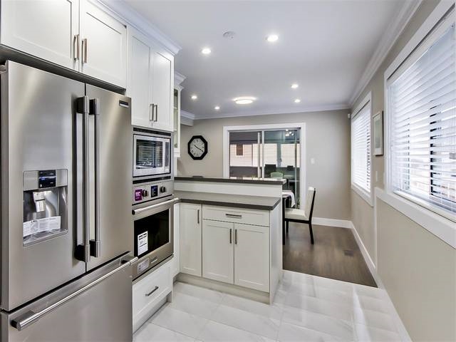 661 Edgar Ave, Coquitlam, BC 17