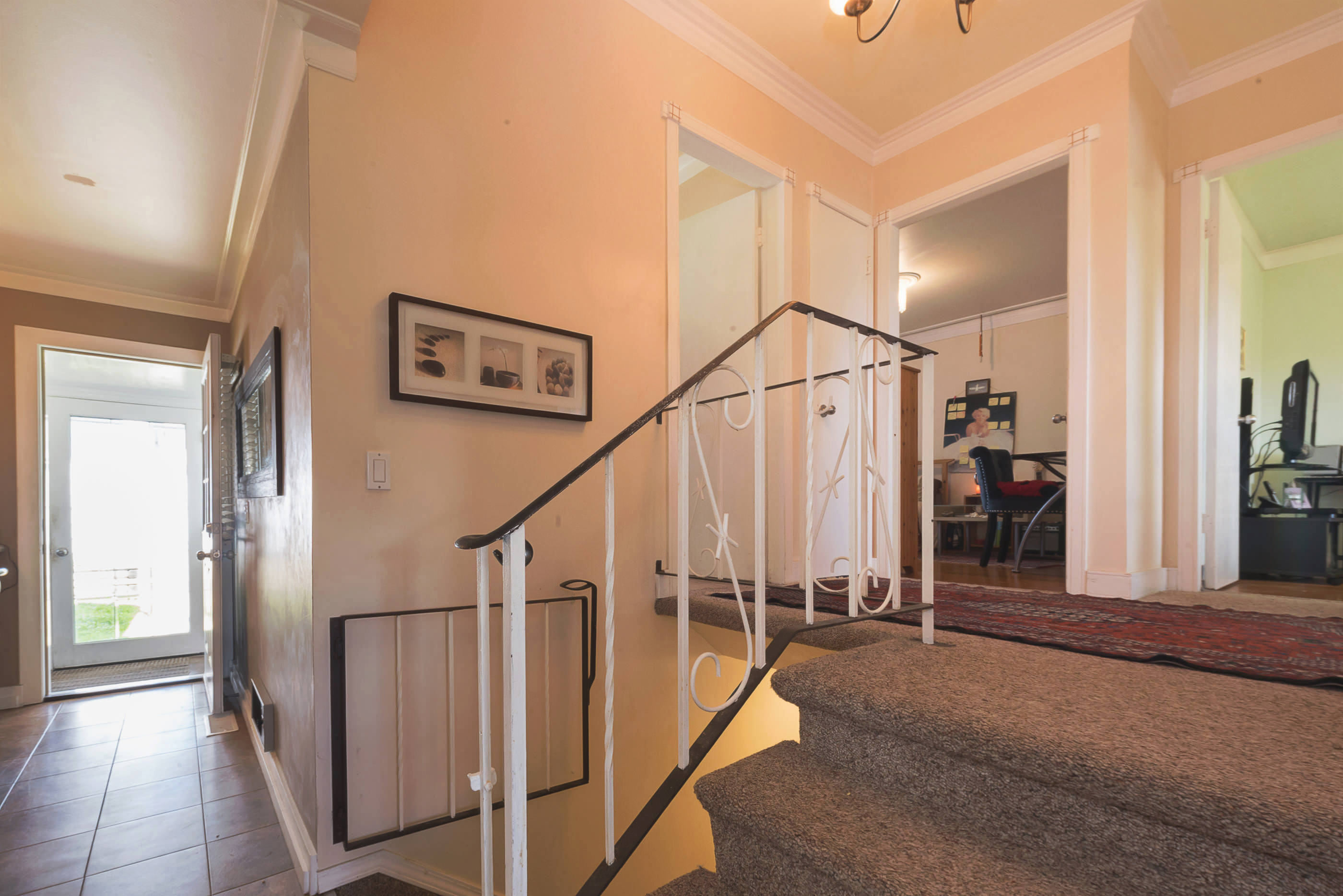 7037 Broadway, Burnaby, BC 11