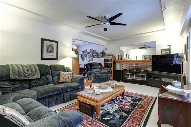8375 10th Ave., Burnaby, BC 3