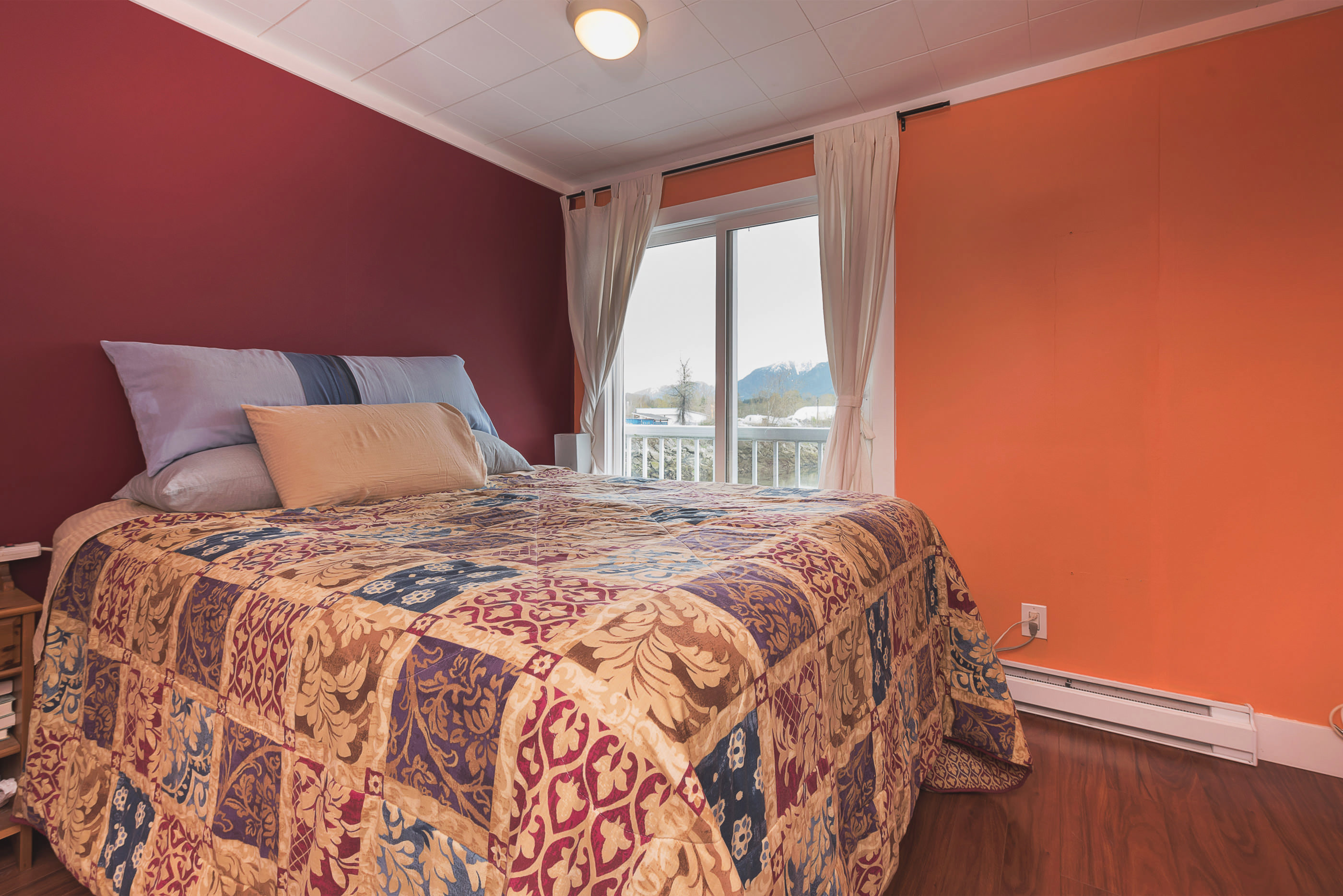 DFH #35 - 415 W. Esplanade, North Vancouver 10