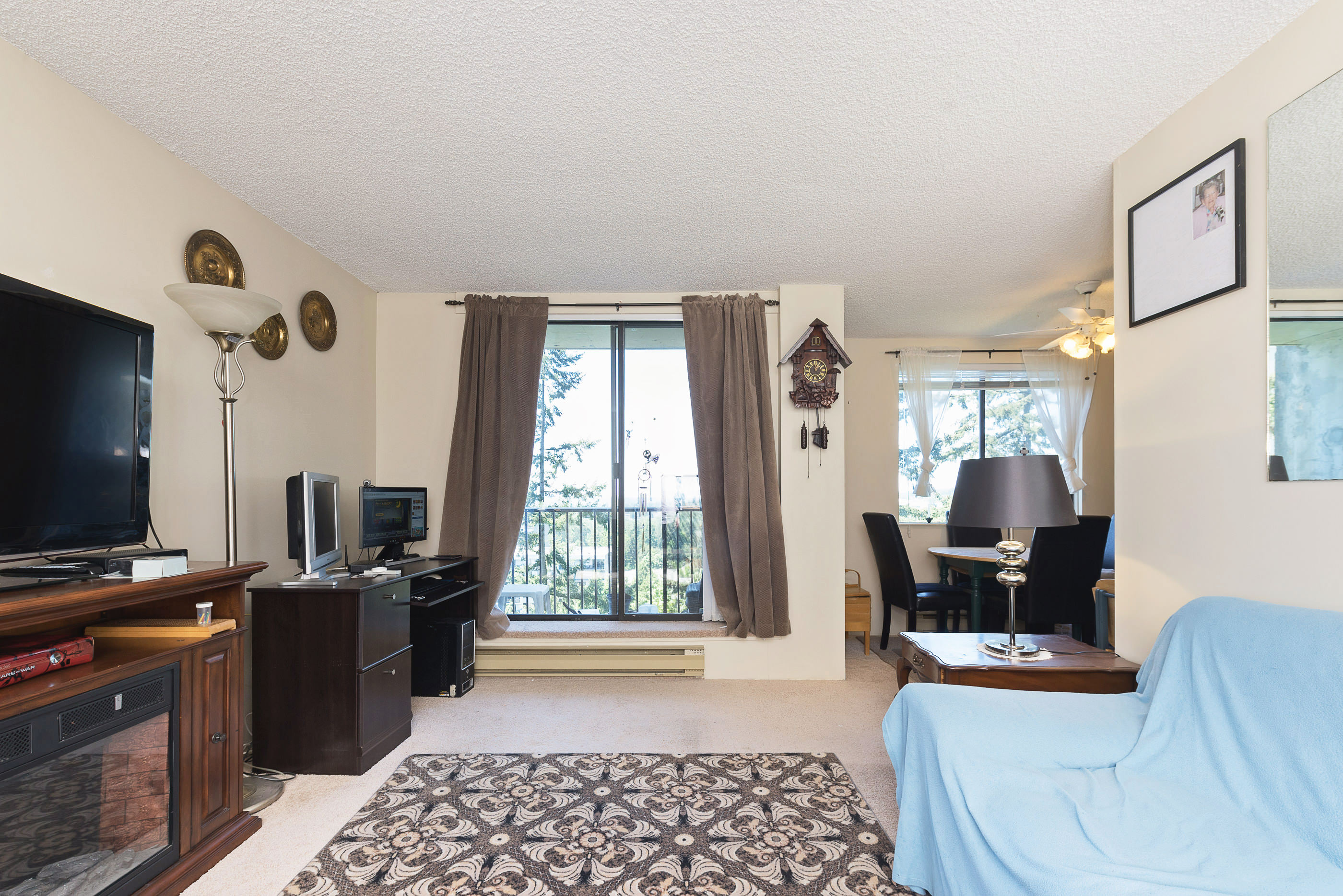 1504-9541 Erickson Drive, Burnaby BC 4