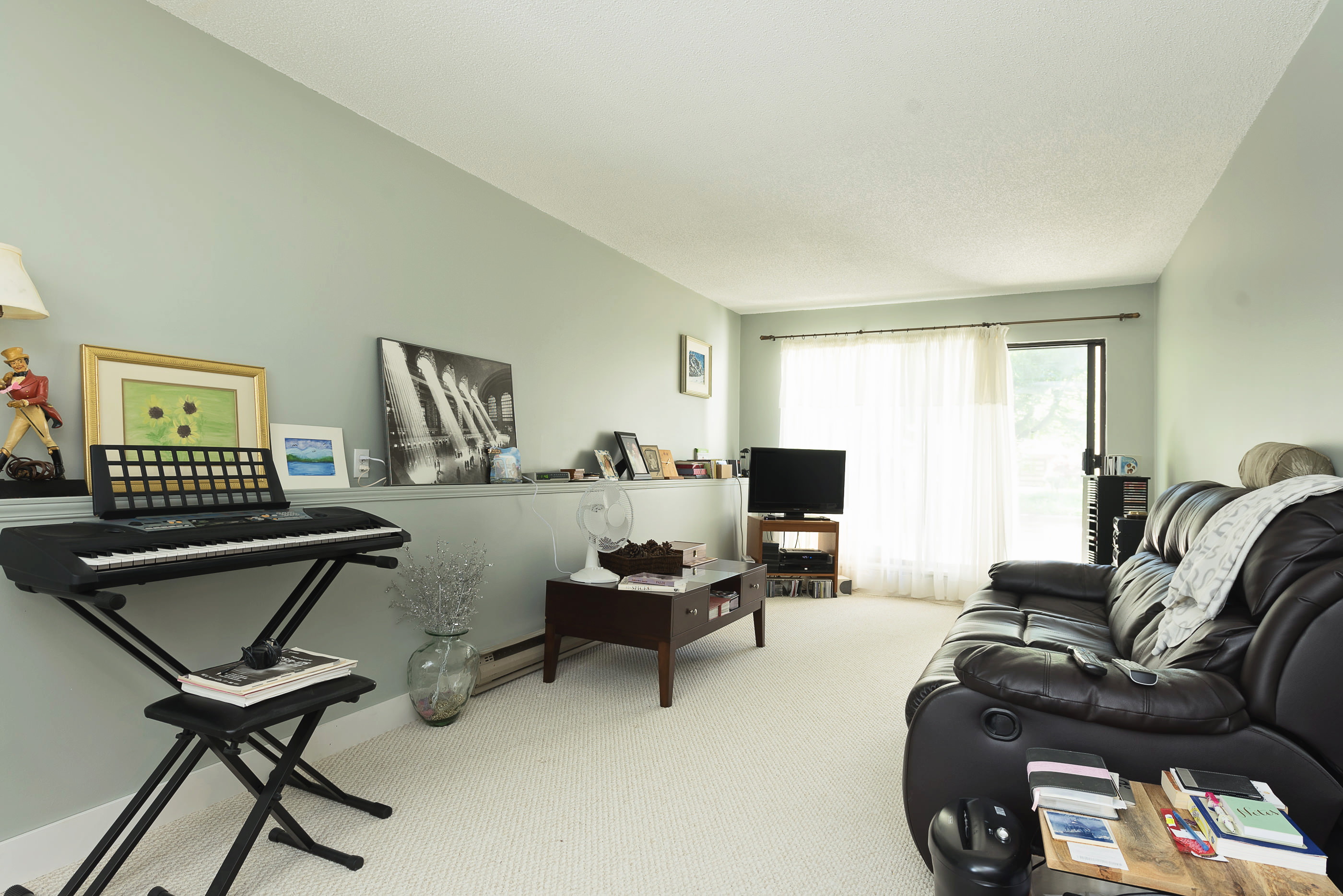 112-9952 149 Street, Surrey BC 8