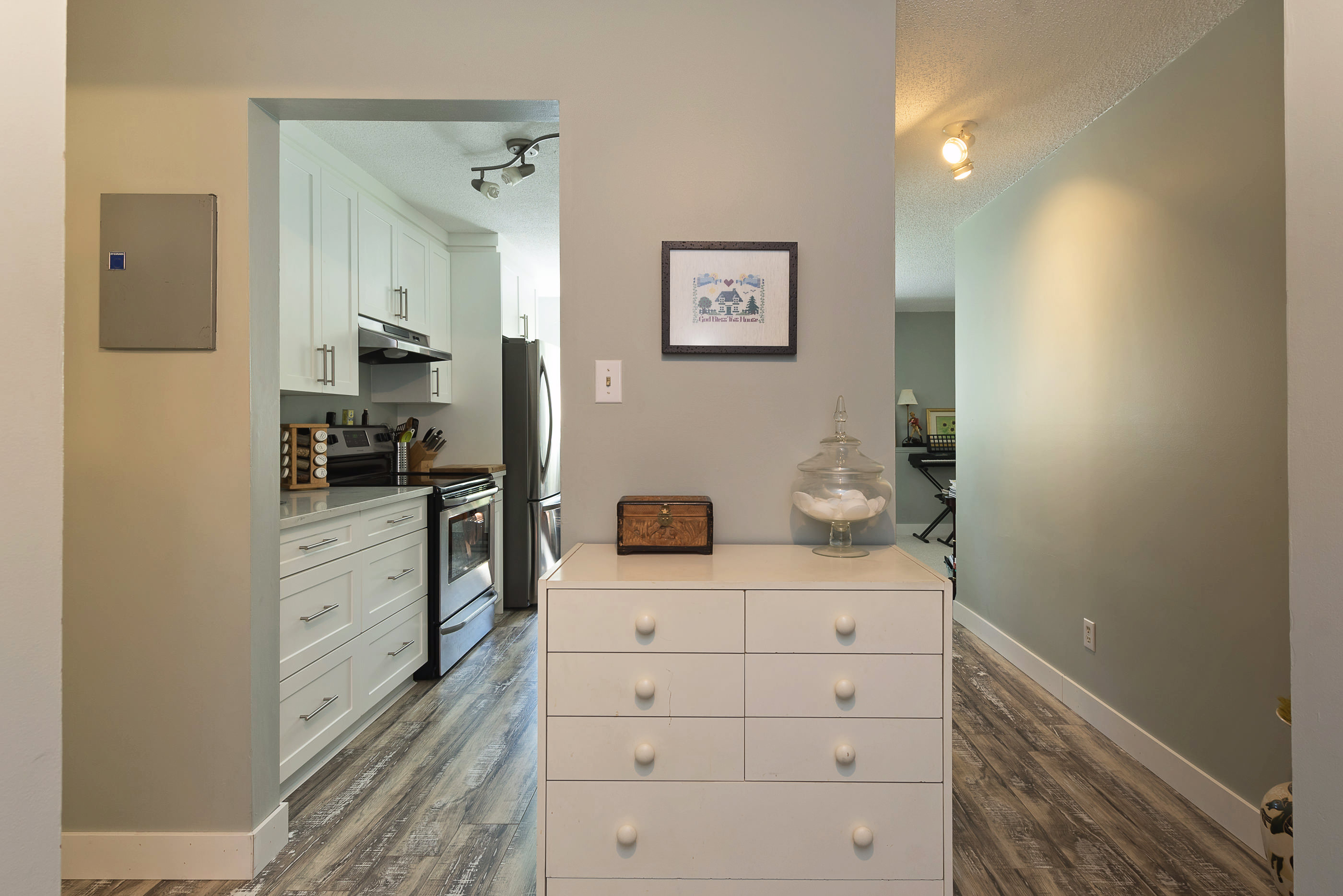 112-9952 149 Street, Surrey BC 15