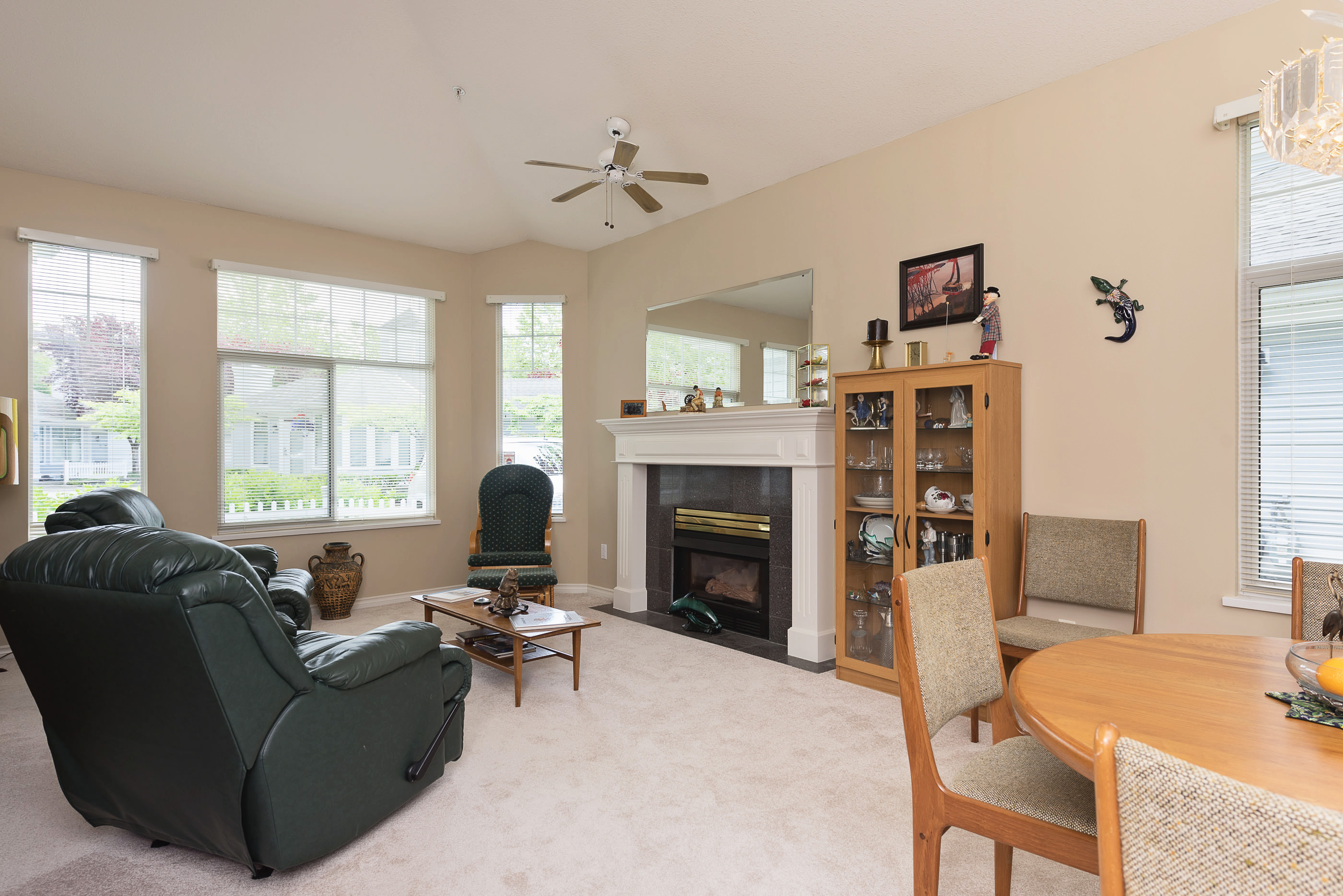 5-5708 208th St Langley BC 8