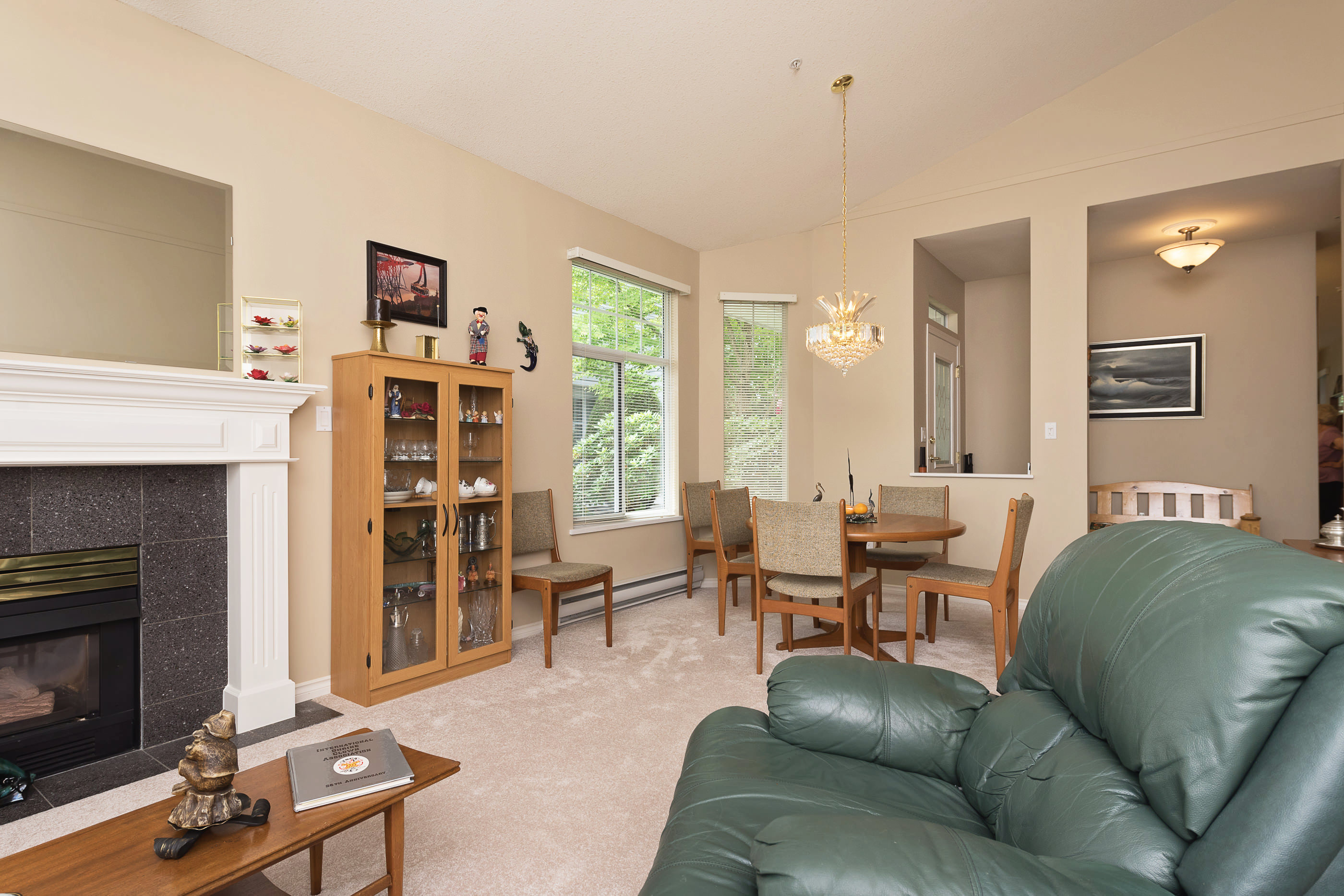 5-5708 208th St Langley BC 6