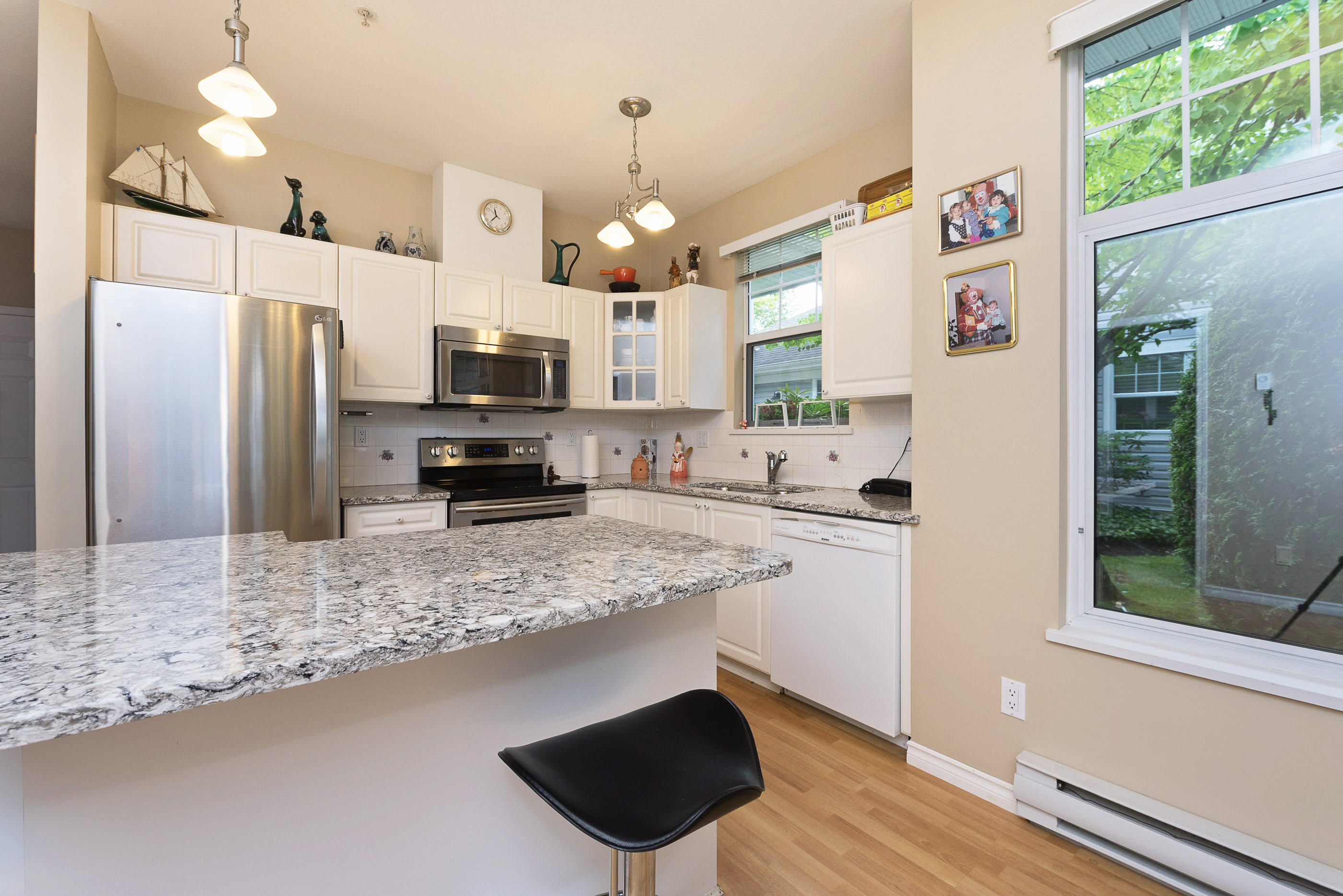5-5708 208th St Langley BC 12