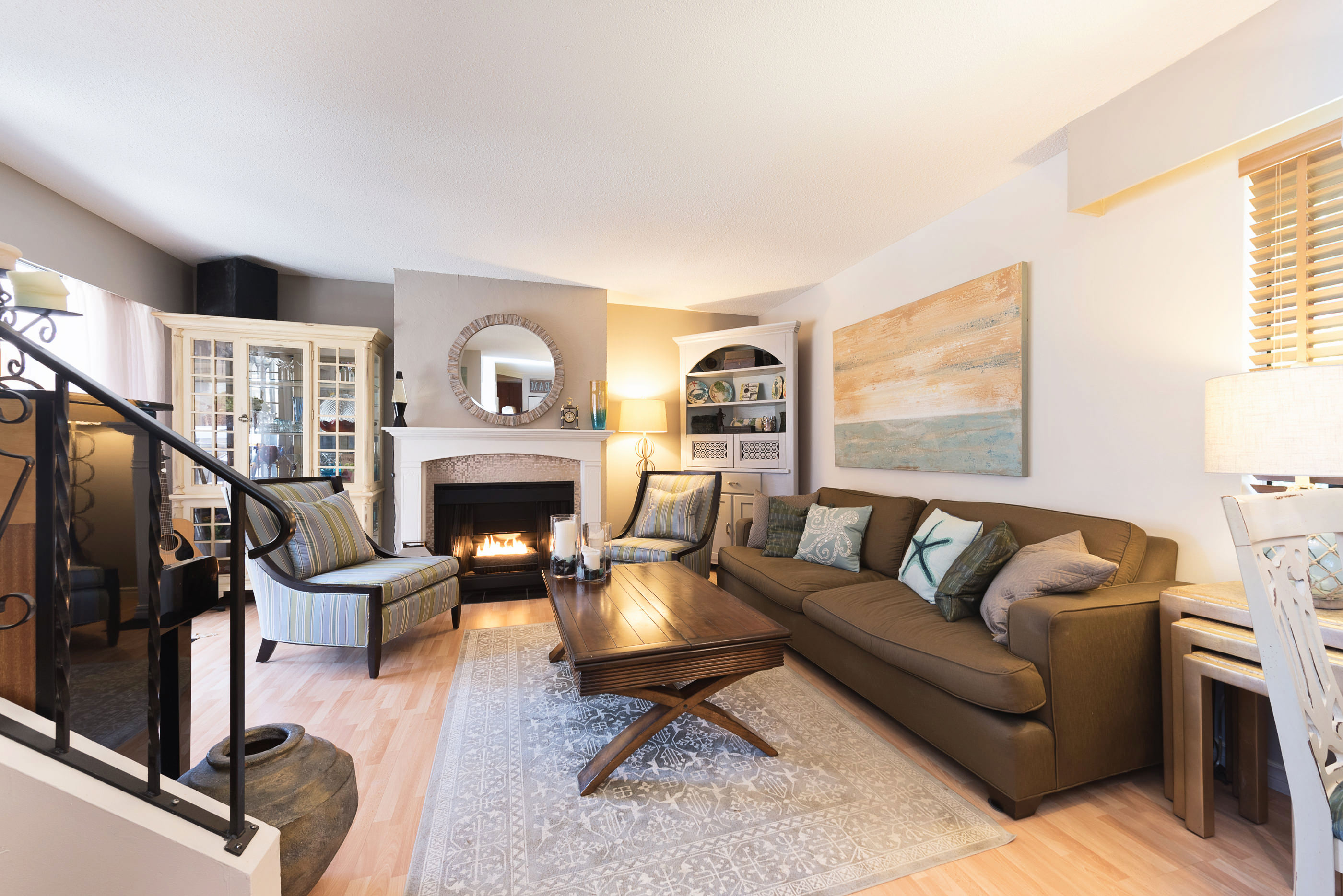7431 13th Ave Burnaby BC  V3N 2E2 4