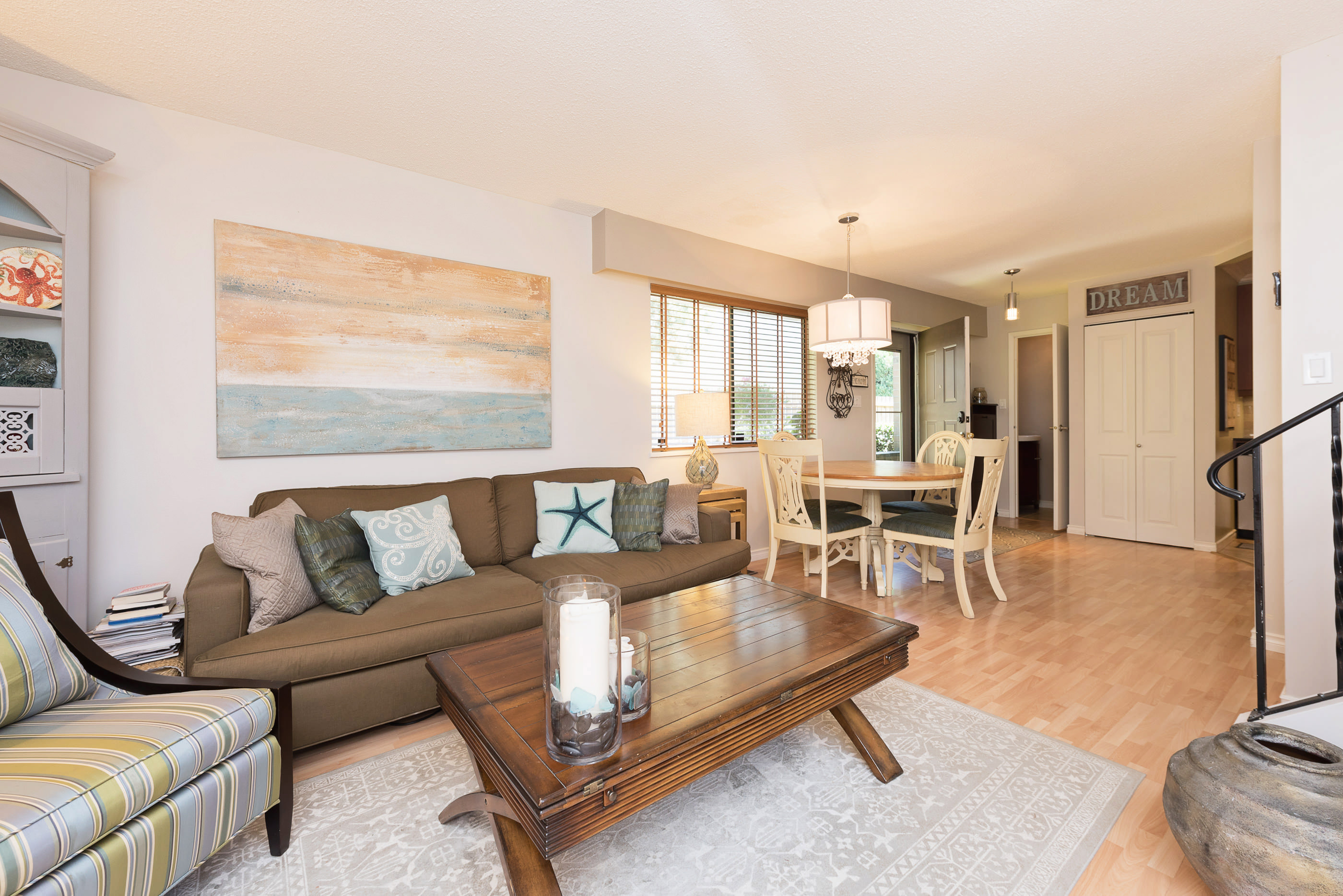 7431 13th Ave Burnaby BC  V3N 2E2 6