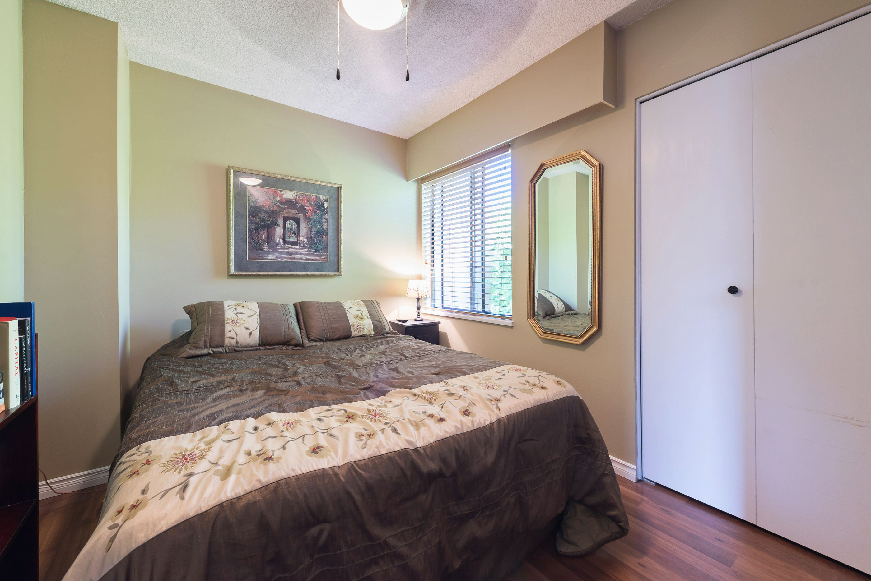 7431 13th Ave Burnaby BC  V3N 2E2 19