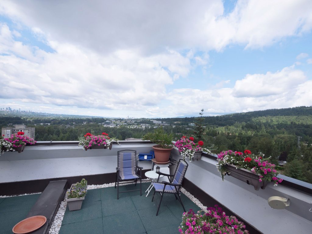 PH4 – 9571 Erickson Dr Burnaby BC  V3J 7N8